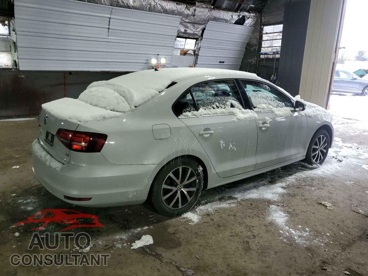 VOLKSWAGEN JETTA 2017 - 3VWDB7AJ7HM268982