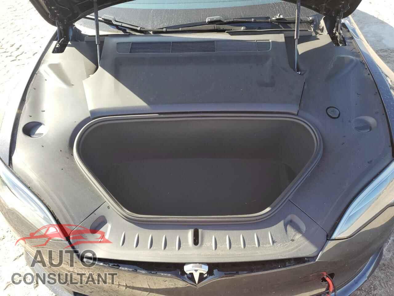 TESLA MODEL S 2024 - 5YJSA1E59RF540896