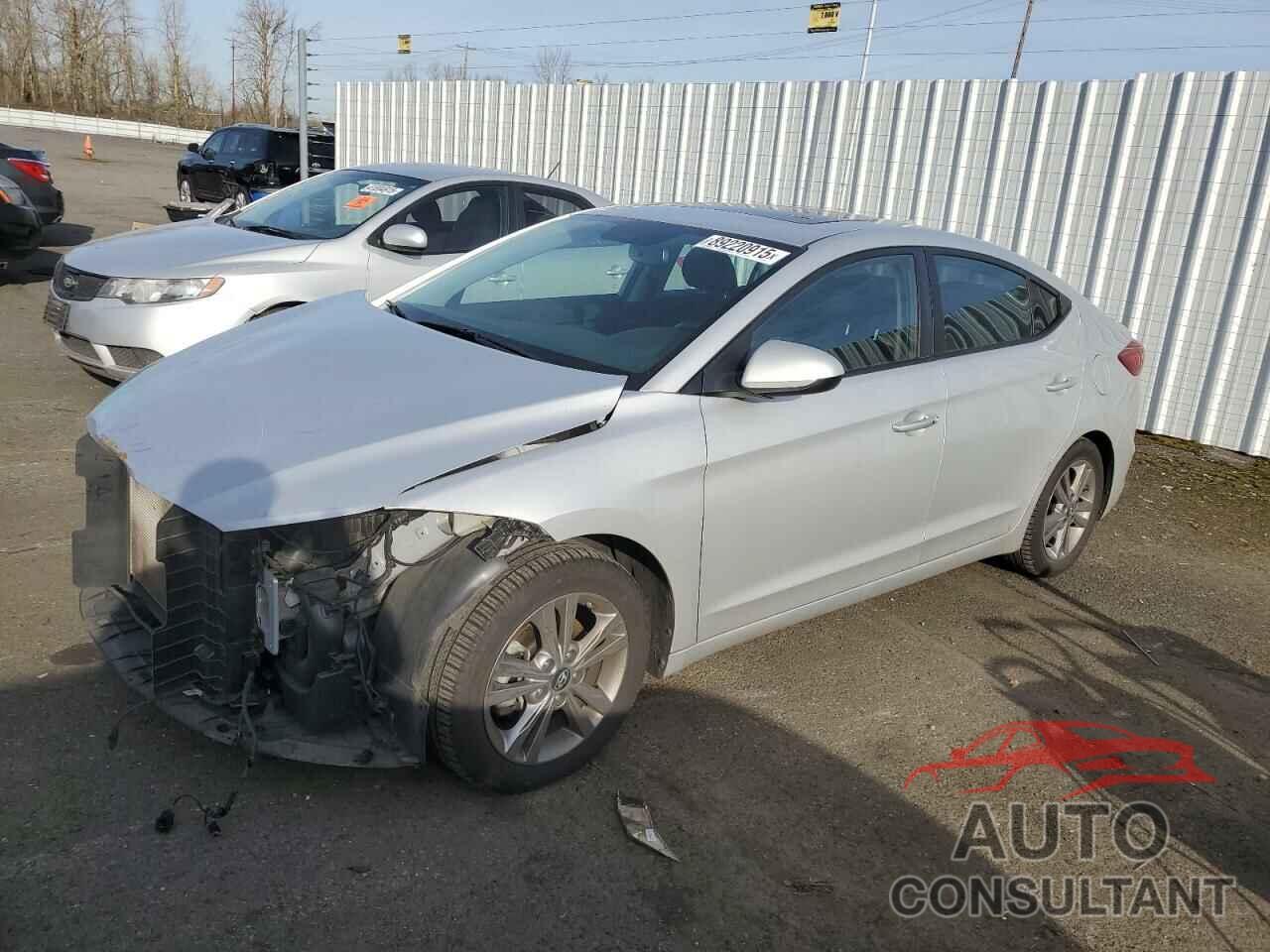 HYUNDAI ELANTRA 2018 - KMHD84LF7JU461011