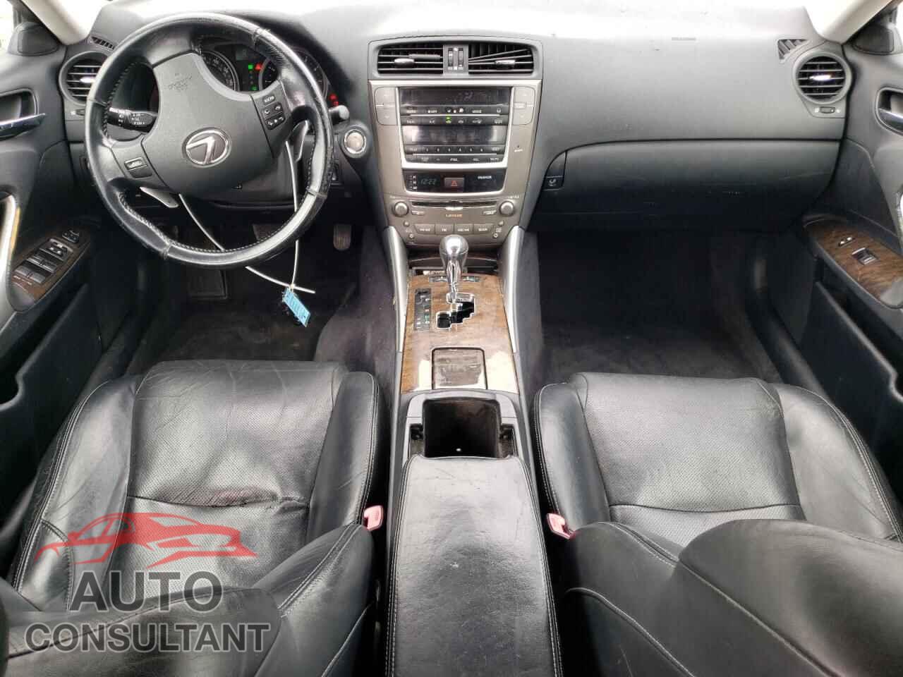 LEXUS IS 2009 - JTHCK262495032282
