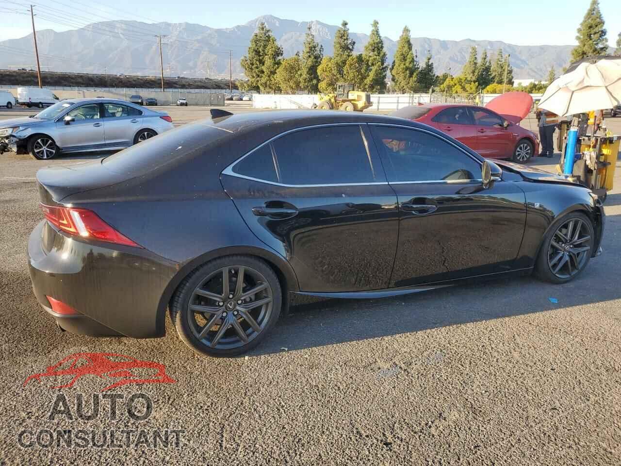 LEXUS IS 2015 - JTHBF1D22F5073793