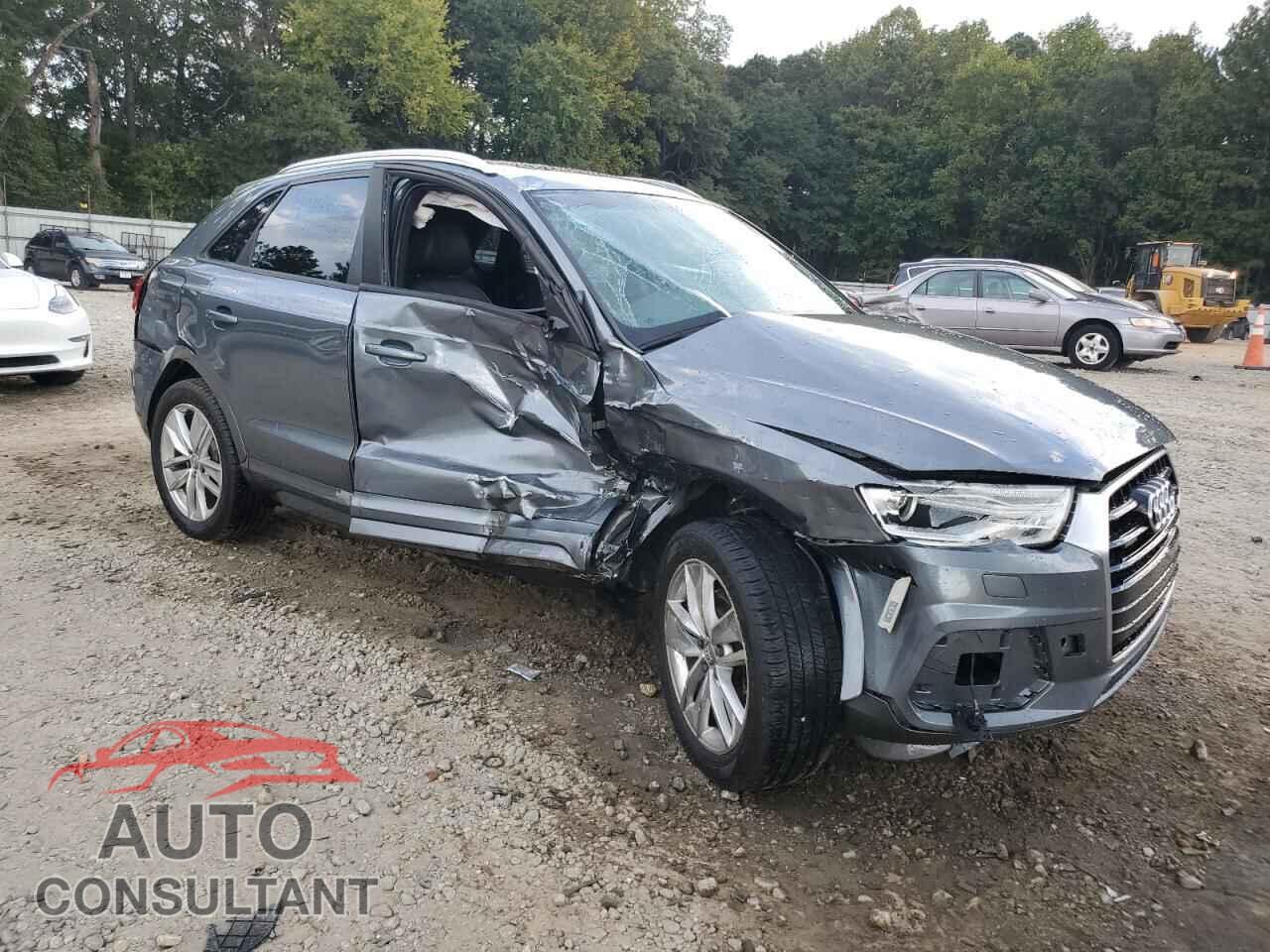 AUDI Q3 2017 - WA1ECCFS5HR001380
