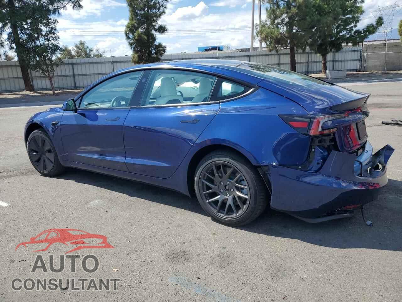 TESLA MODEL 3 2025 - 5YJ3E1EAXSF969847