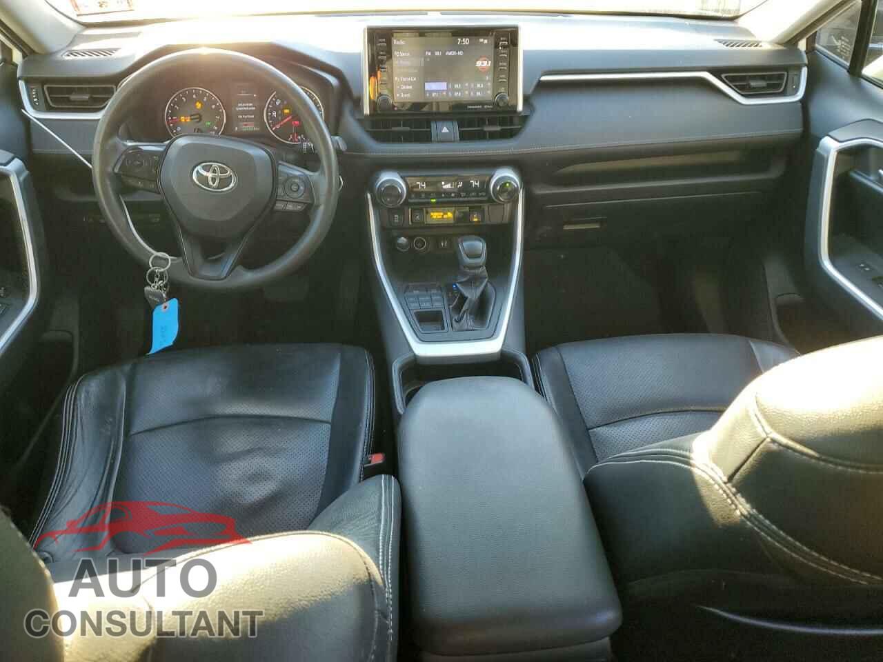 TOYOTA RAV4 2019 - JTMP1RFV3KD503486