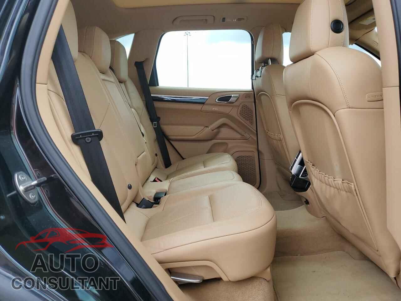 PORSCHE CAYENNE 2012 - WP1AA2A25CLA10649
