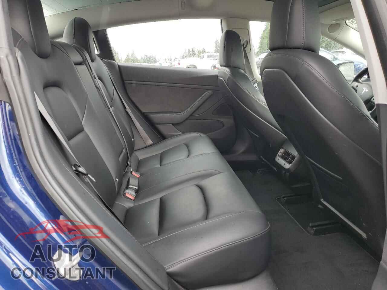TESLA MODEL 3 2018 - 5YJ3E1EA5JF042138