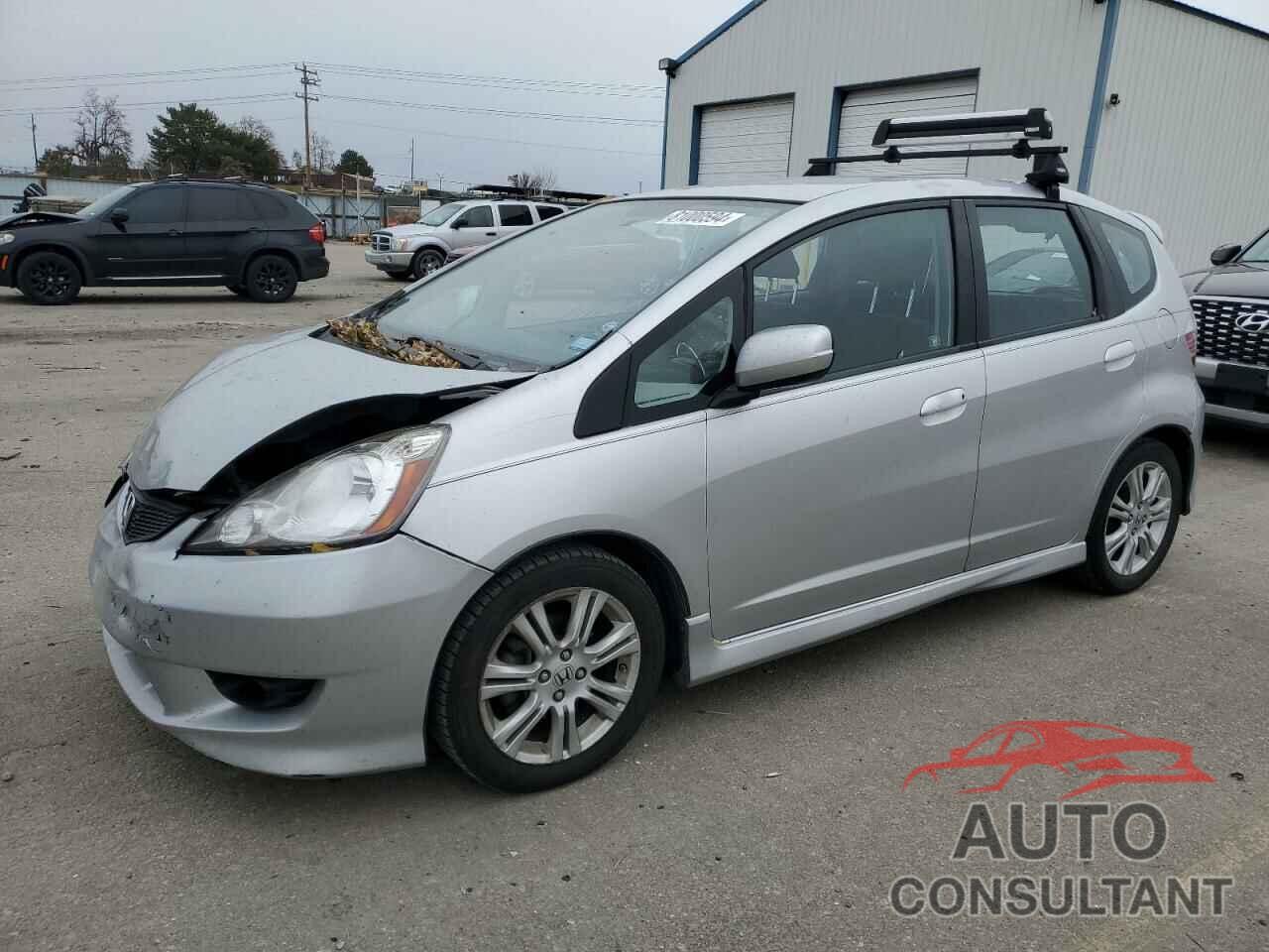 HONDA FIT 2011 - JHMGE8H52BC022757