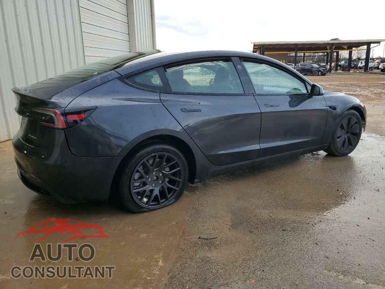 TESLA MODEL 3 2024 - 5YJ3E1EB6RF743808