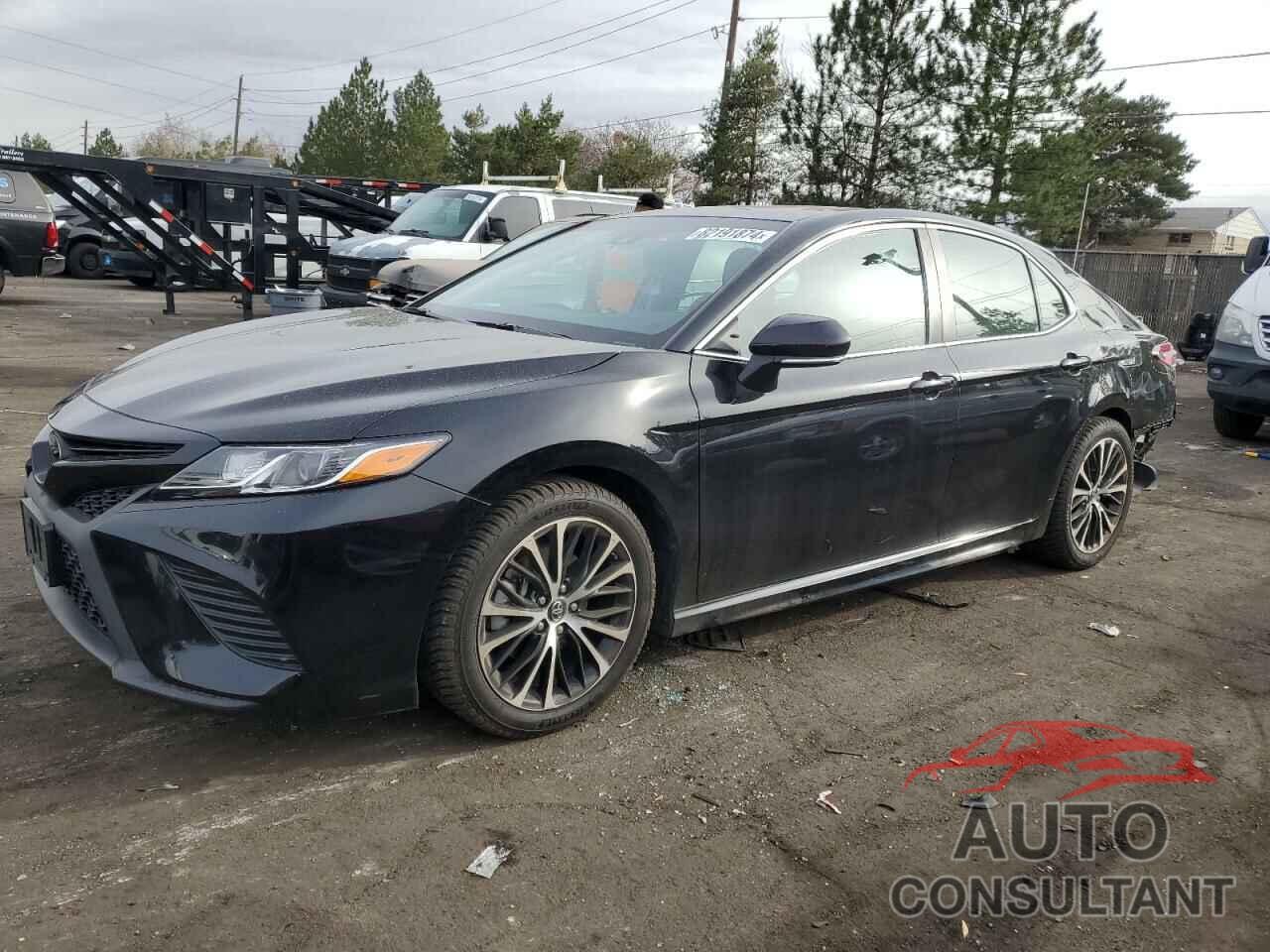 TOYOTA CAMRY 2018 - 4T1B11HK0JU127970