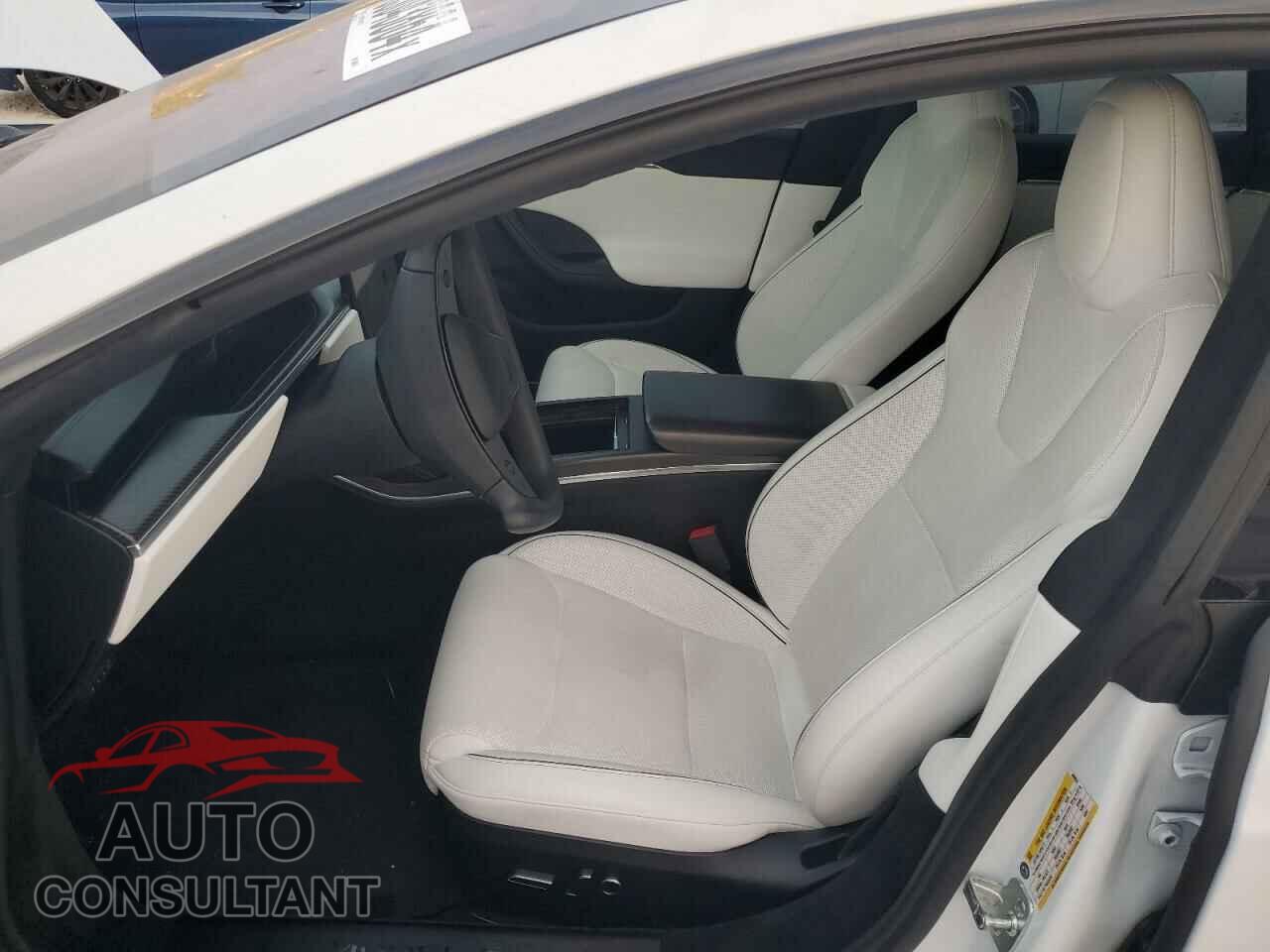 TESLA MODEL S 2022 - 5YJSA1E67NF460953