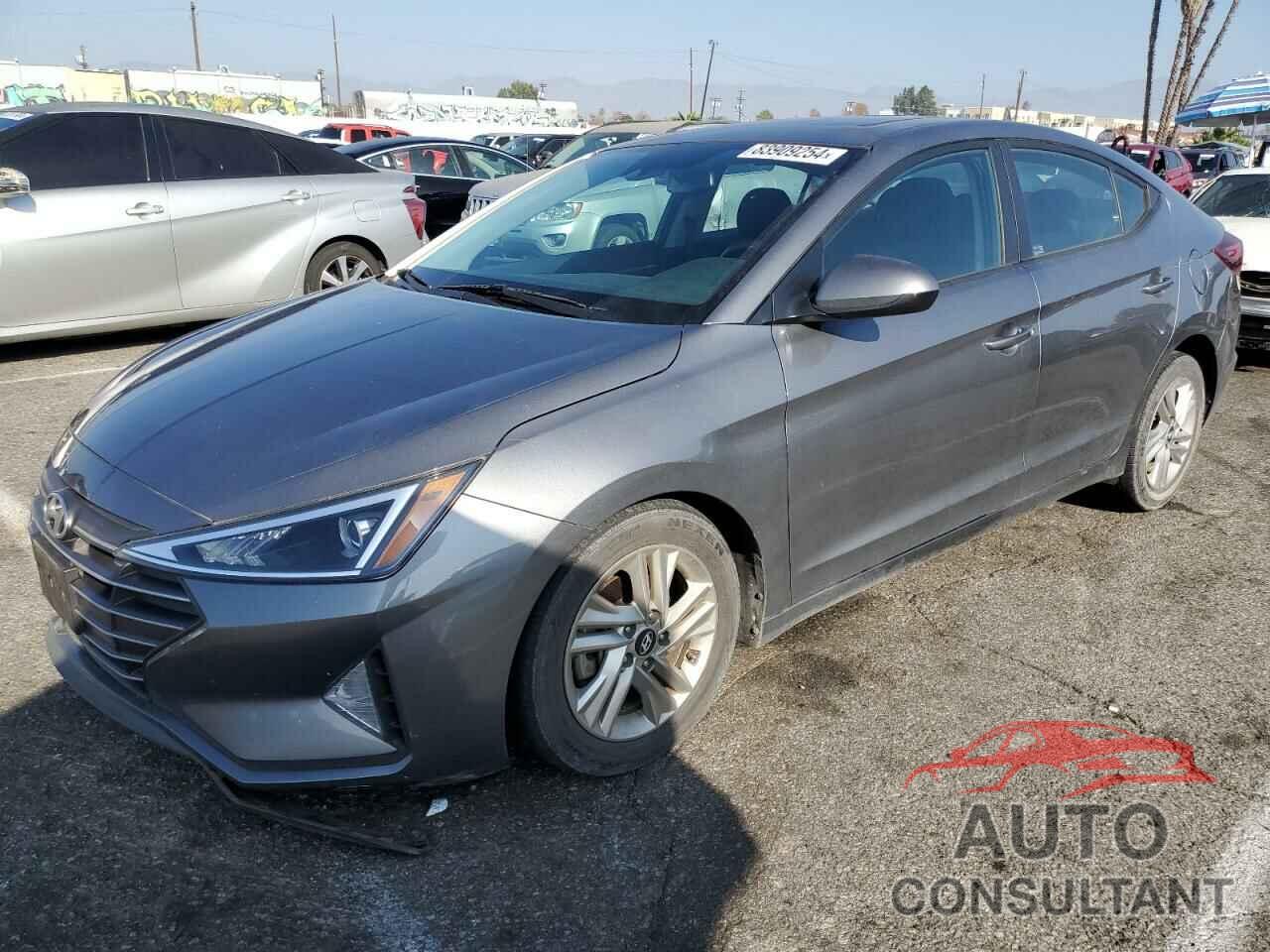 HYUNDAI ELANTRA 2019 - 5NPD84LF1KH455737