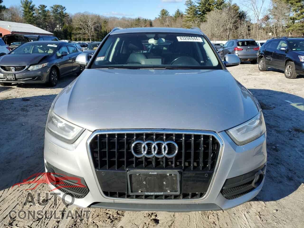 AUDI Q3 2015 - WA1EFCFS8FR003628