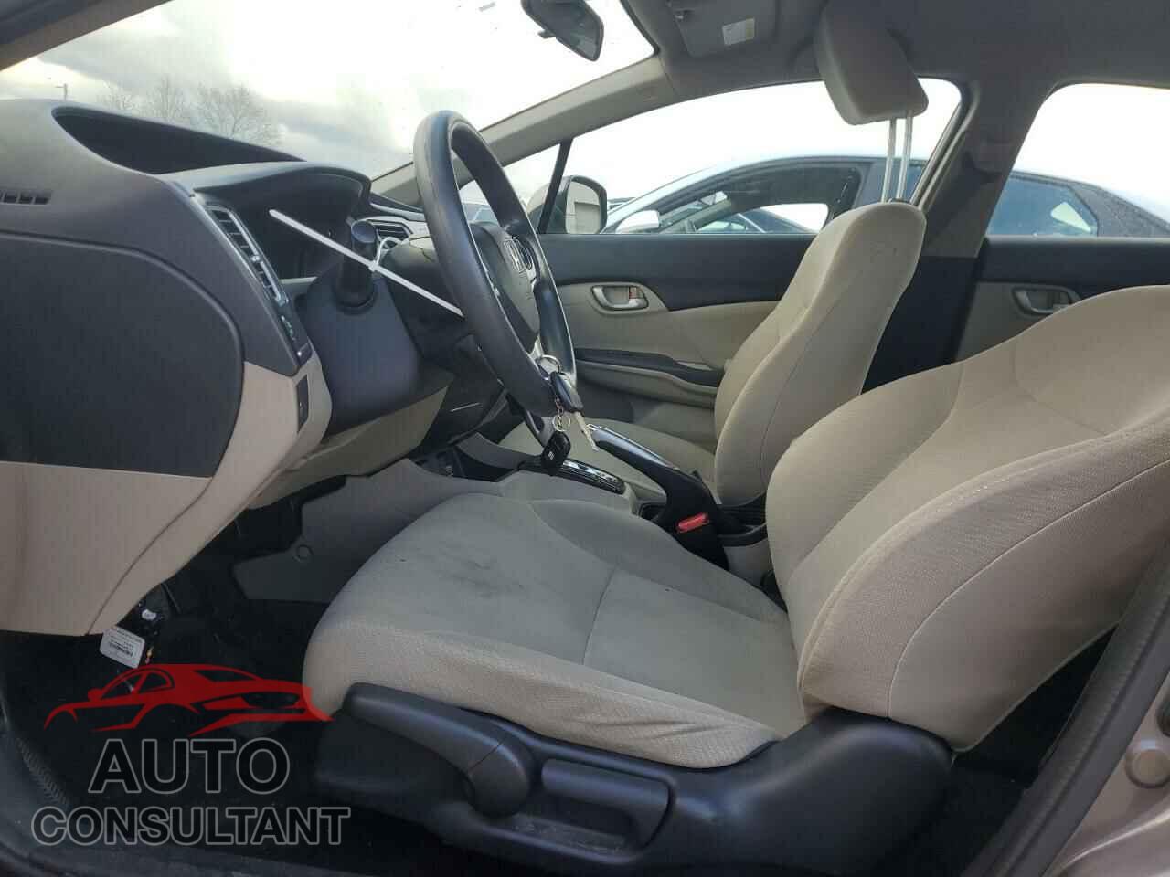 HONDA CIVIC 2013 - 19XFB2F55DE227877
