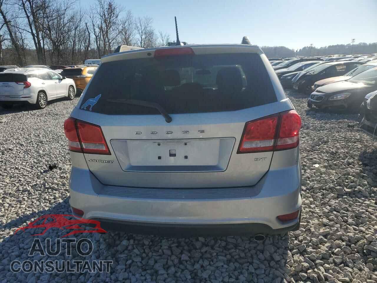 DODGE JOURNEY 2012 - 3C4PDCBG5CT271075