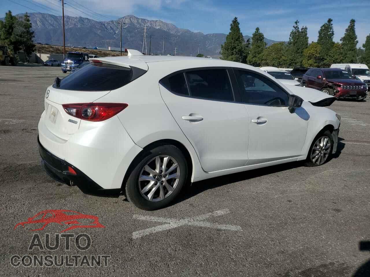 MAZDA 3 2014 - JM1BM1M77E1189015