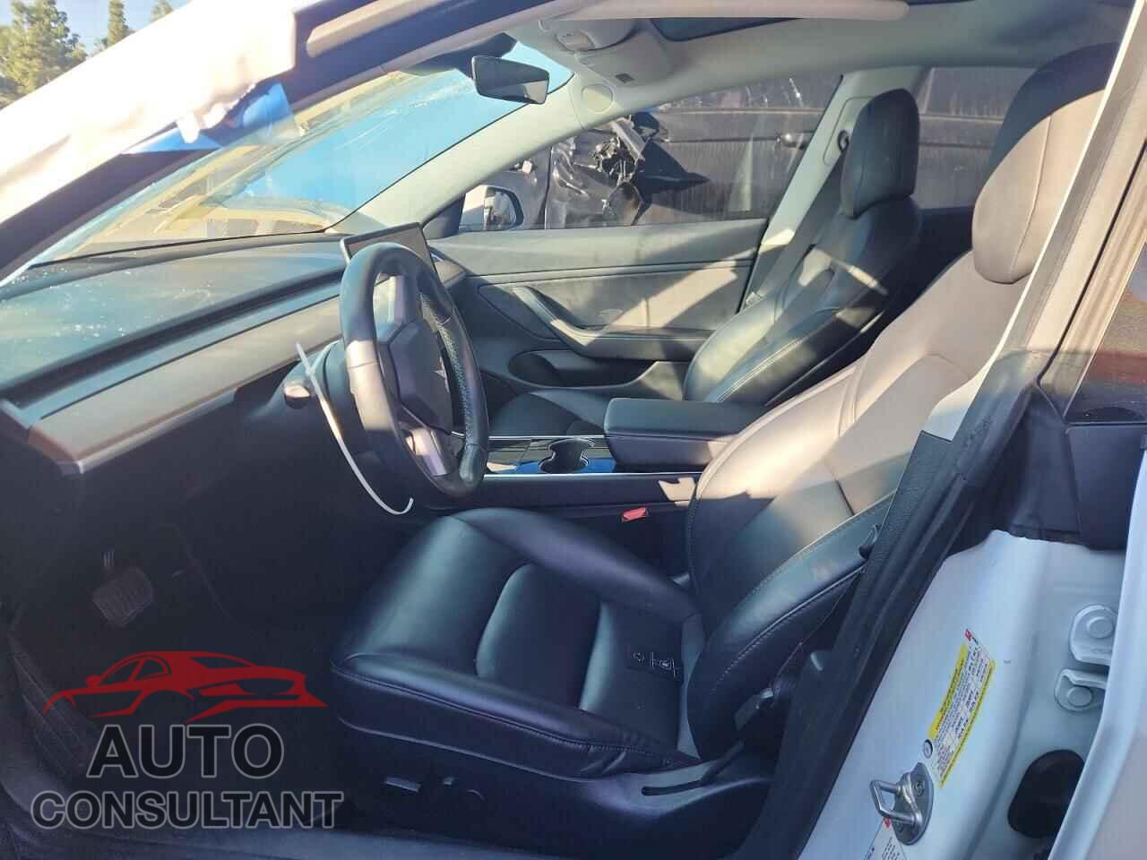 TESLA MODEL 3 2018 - 5YJ3E1EA6JF043833