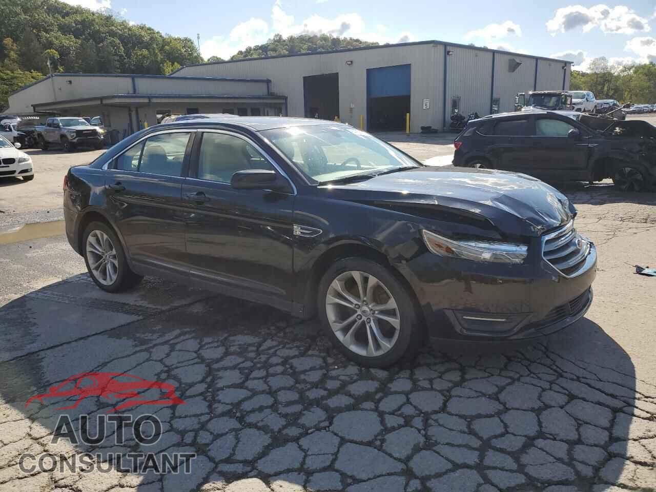 FORD TAURUS 2013 - 1FAHP2E84DG123845