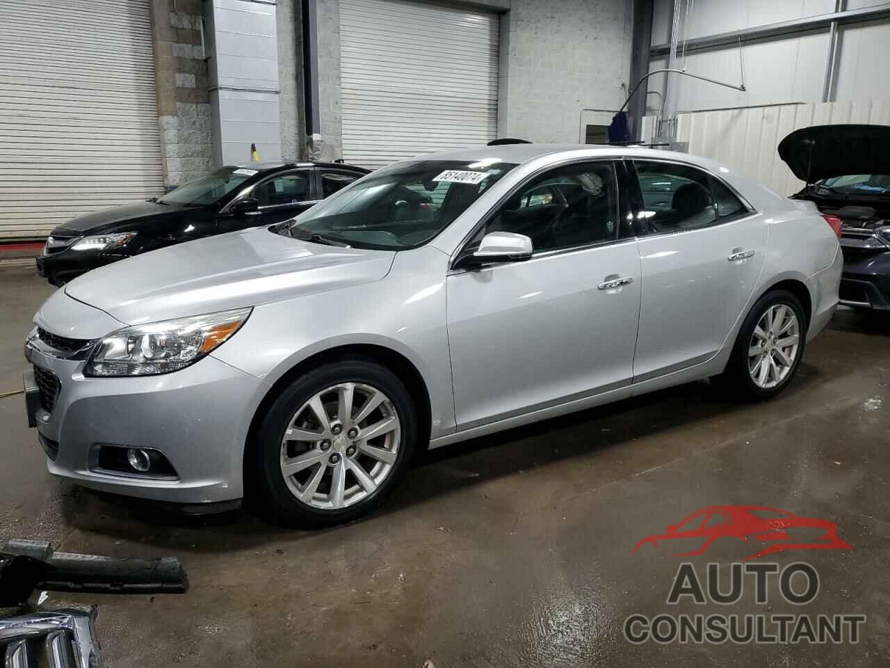 CHEVROLET MALIBU 2015 - 1G11F5SL2FF104821