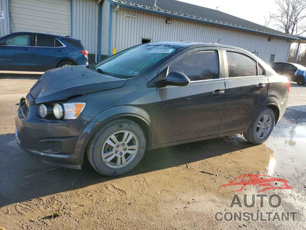 CHEVROLET SONIC 2016 - 1G1JC5SH8G4108583