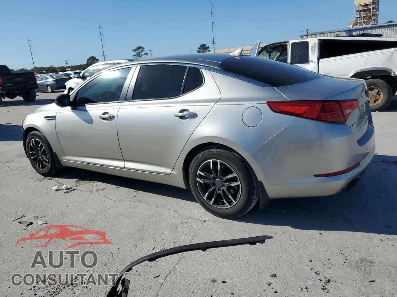 KIA OPTIMA 2013 - KNAGM4A77D5351256