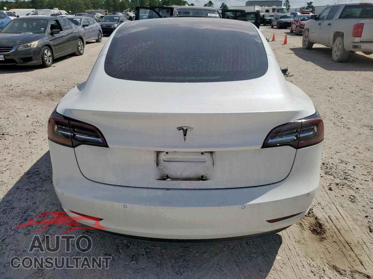 TESLA MODEL 3 2018 - 5YJ3E1EA2JF161992