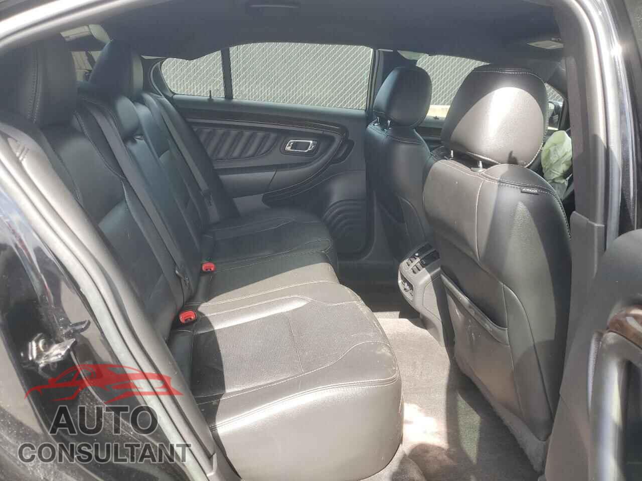 FORD TAURUS 2017 - 1FAHP2F89HG127460