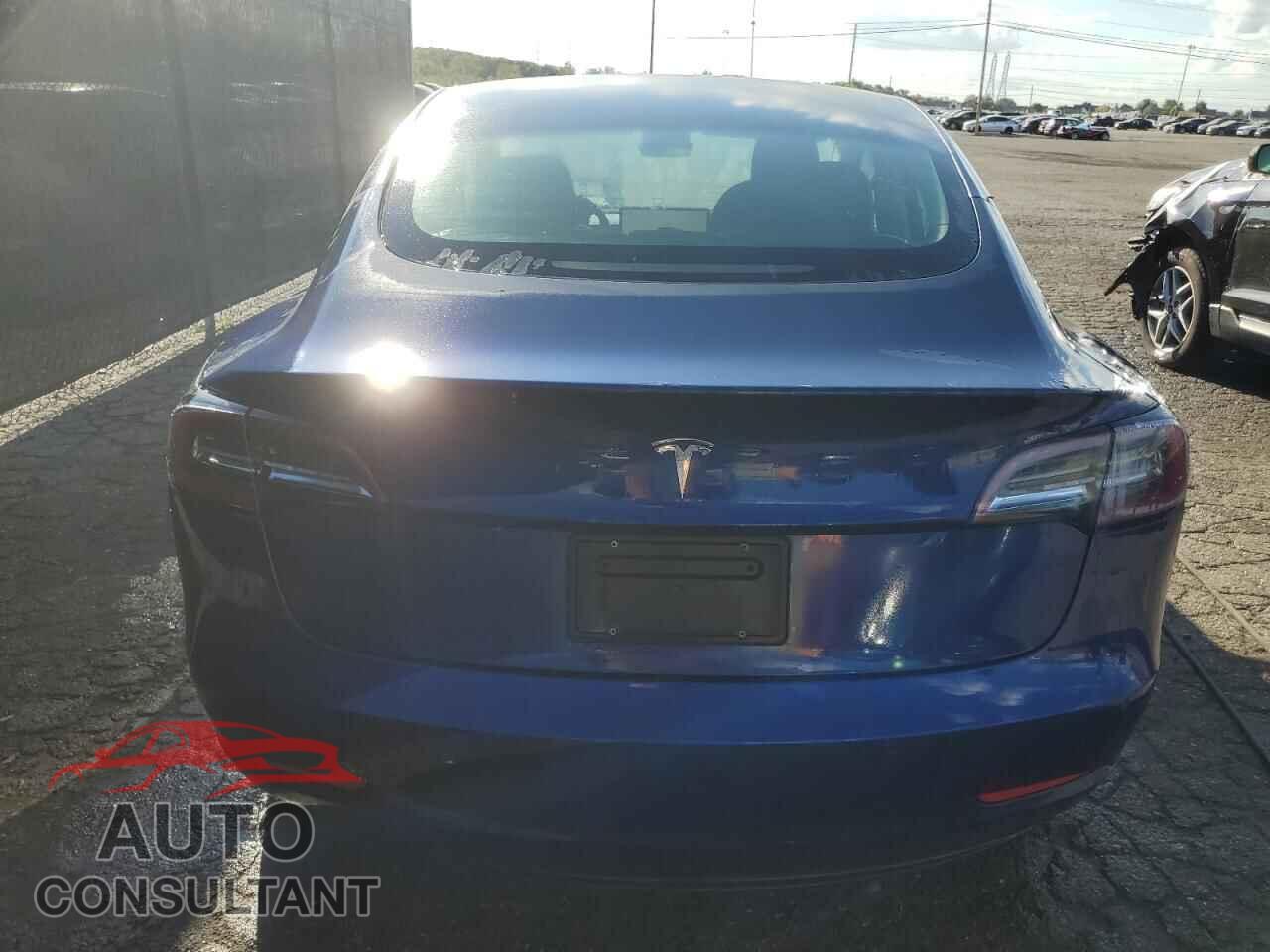 TESLA MODEL 3 2022 - 5YJ3E1EA5NF304830