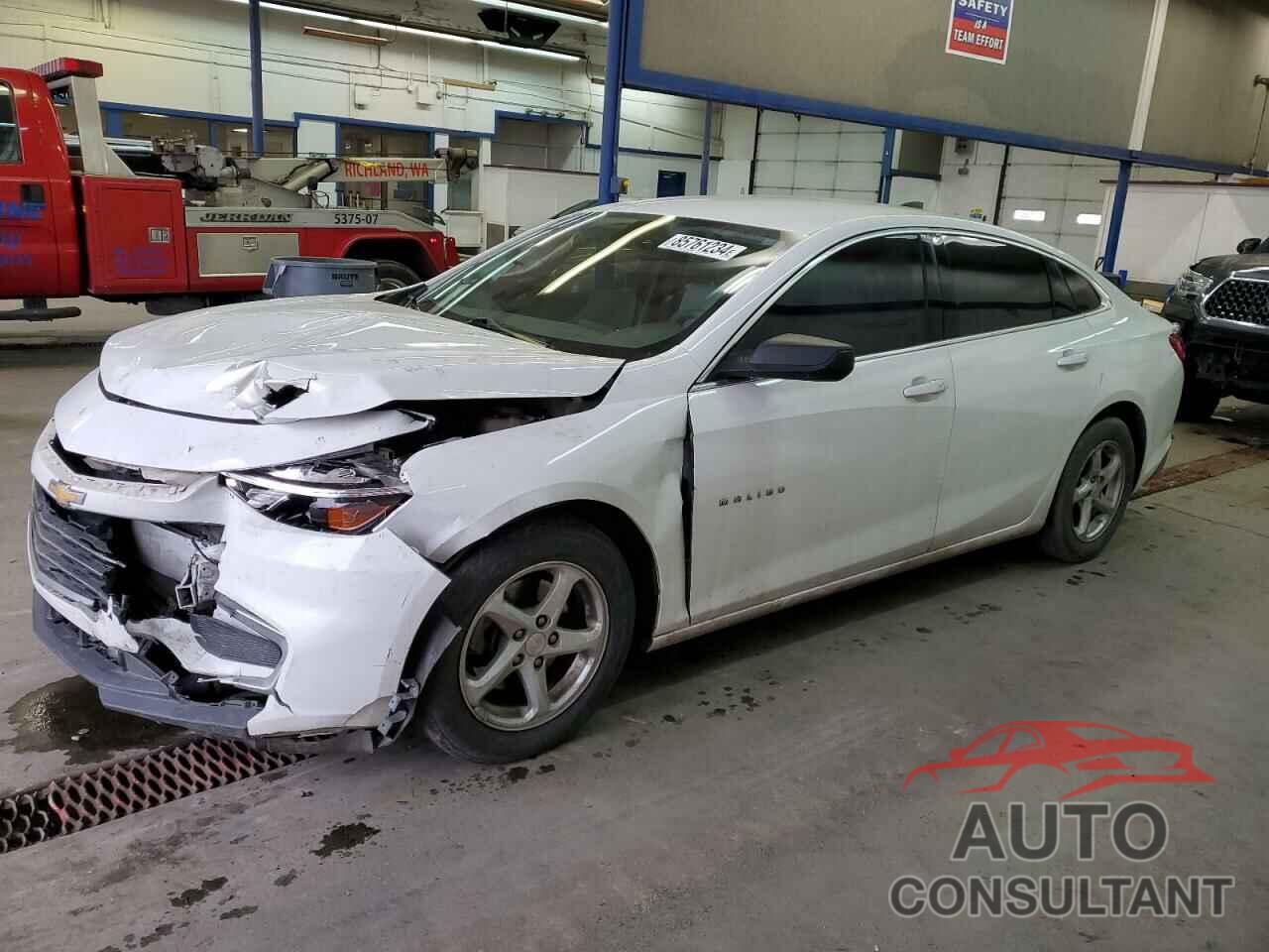 CHEVROLET MALIBU 2016 - 1G1ZC5ST8GF211174