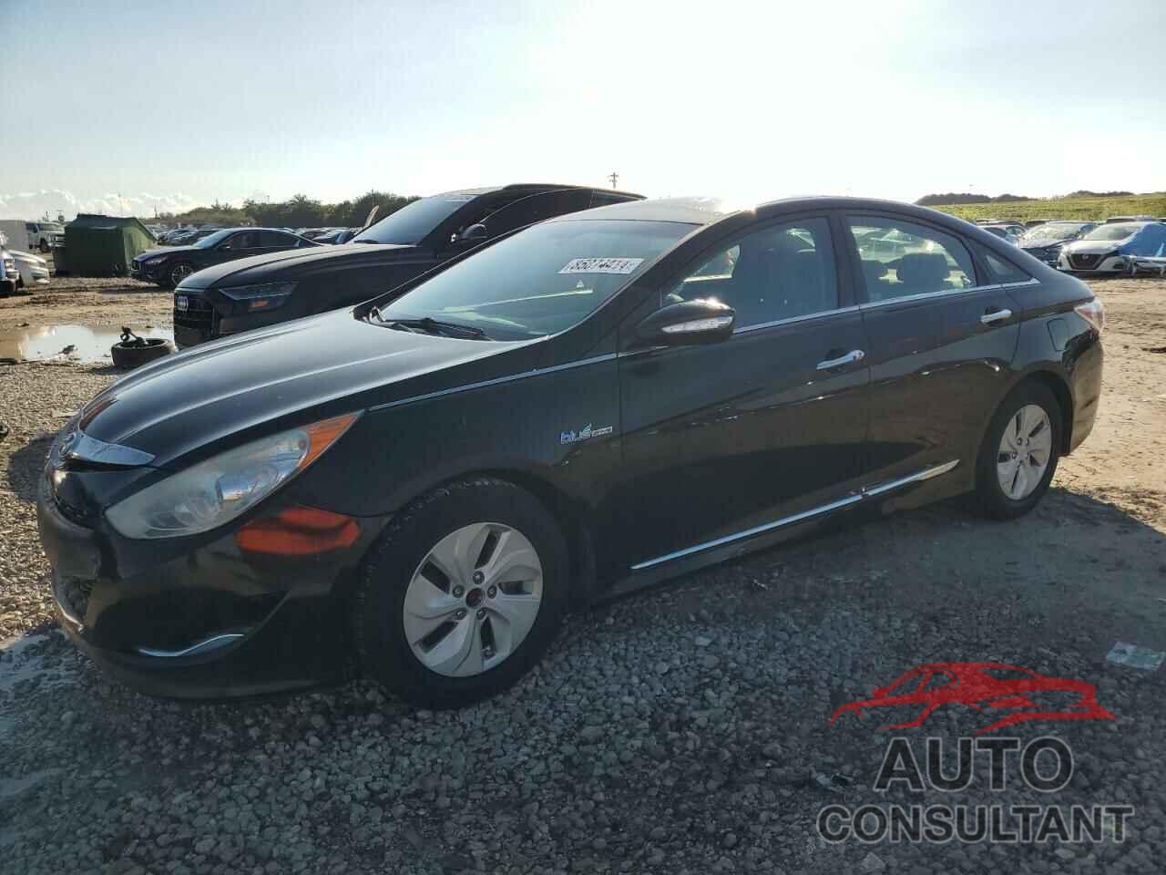 HYUNDAI SONATA 2013 - KMHEC4A48DA095893