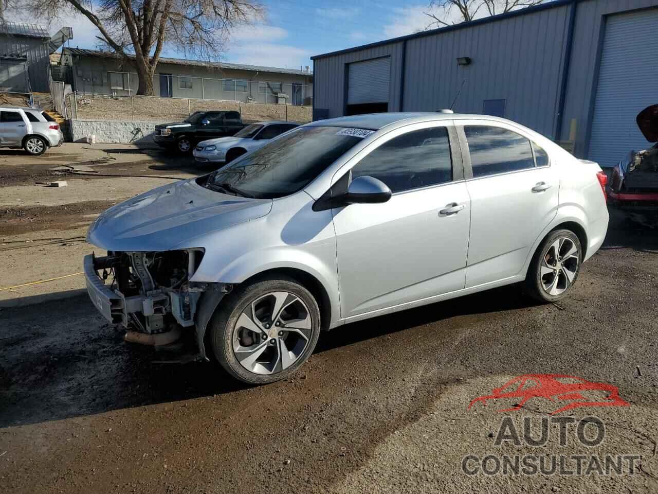 CHEVROLET SONIC 2017 - 1G1JF5SB2H4126078