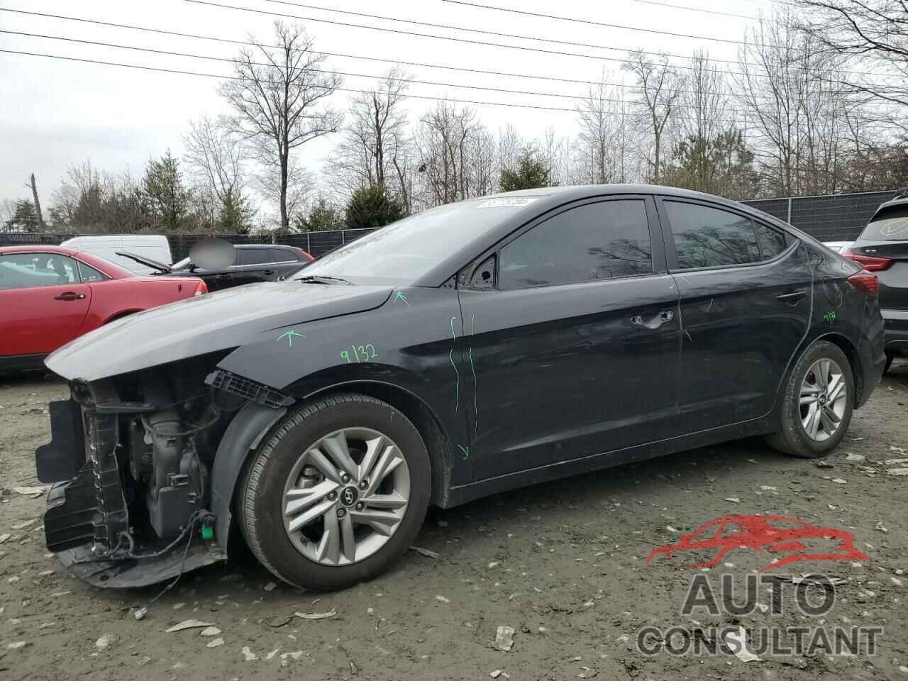 HYUNDAI ELANTRA 2019 - KMHD84LF5KU845046