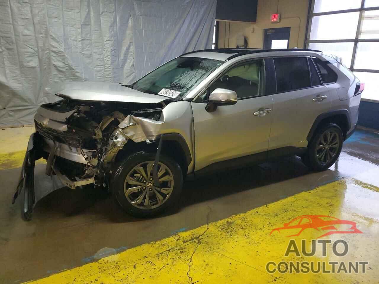 TOYOTA RAV4 2024 - 2T3D6RFV5RW061277