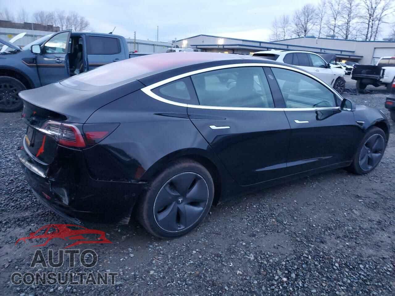 TESLA MODEL 3 2018 - 5YJ3E1EA0JF003893