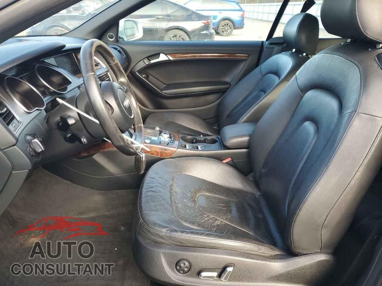 AUDI A5 2013 - WAULFAFH6DN003215