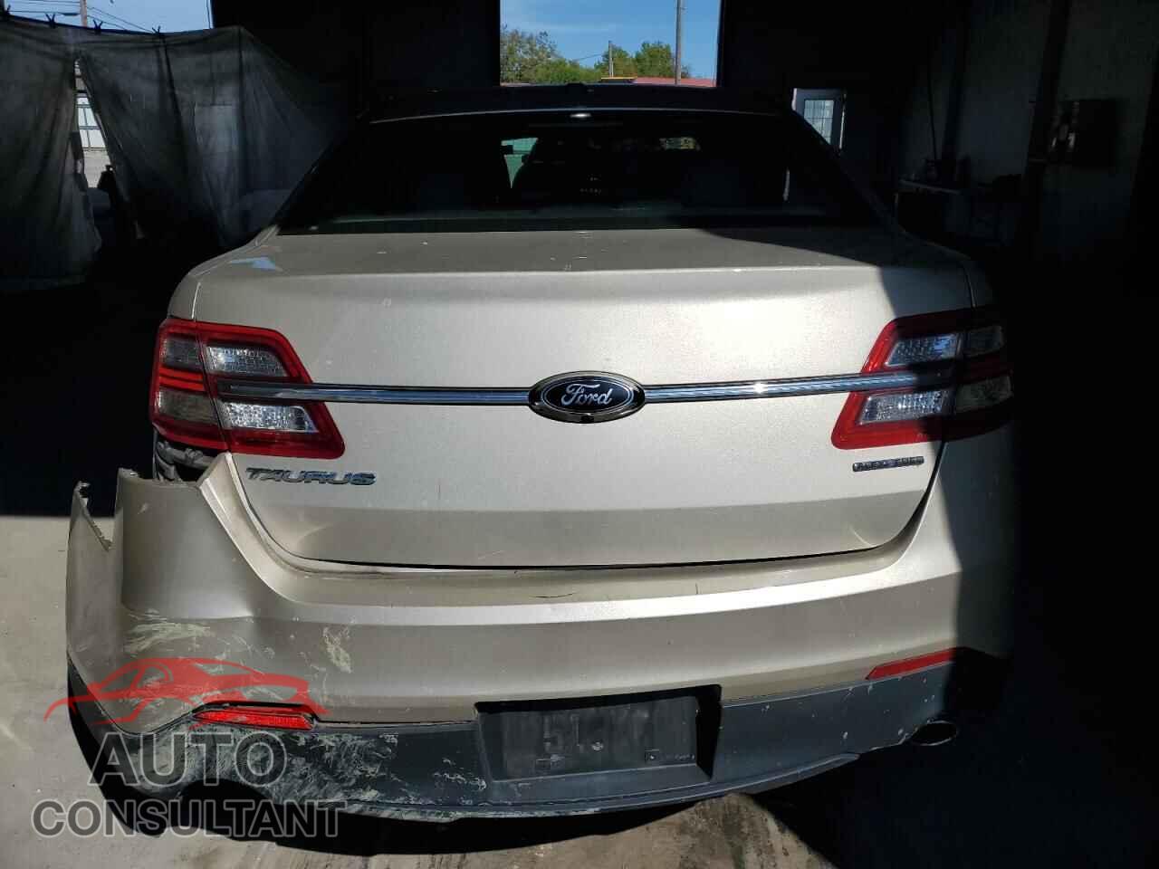 FORD TAURUS 2017 - 1FAHP2D83HG118403