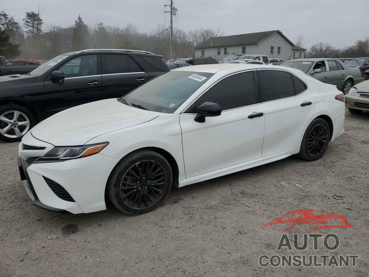 TOYOTA CAMRY 2019 - JTNB11HK2K3082988