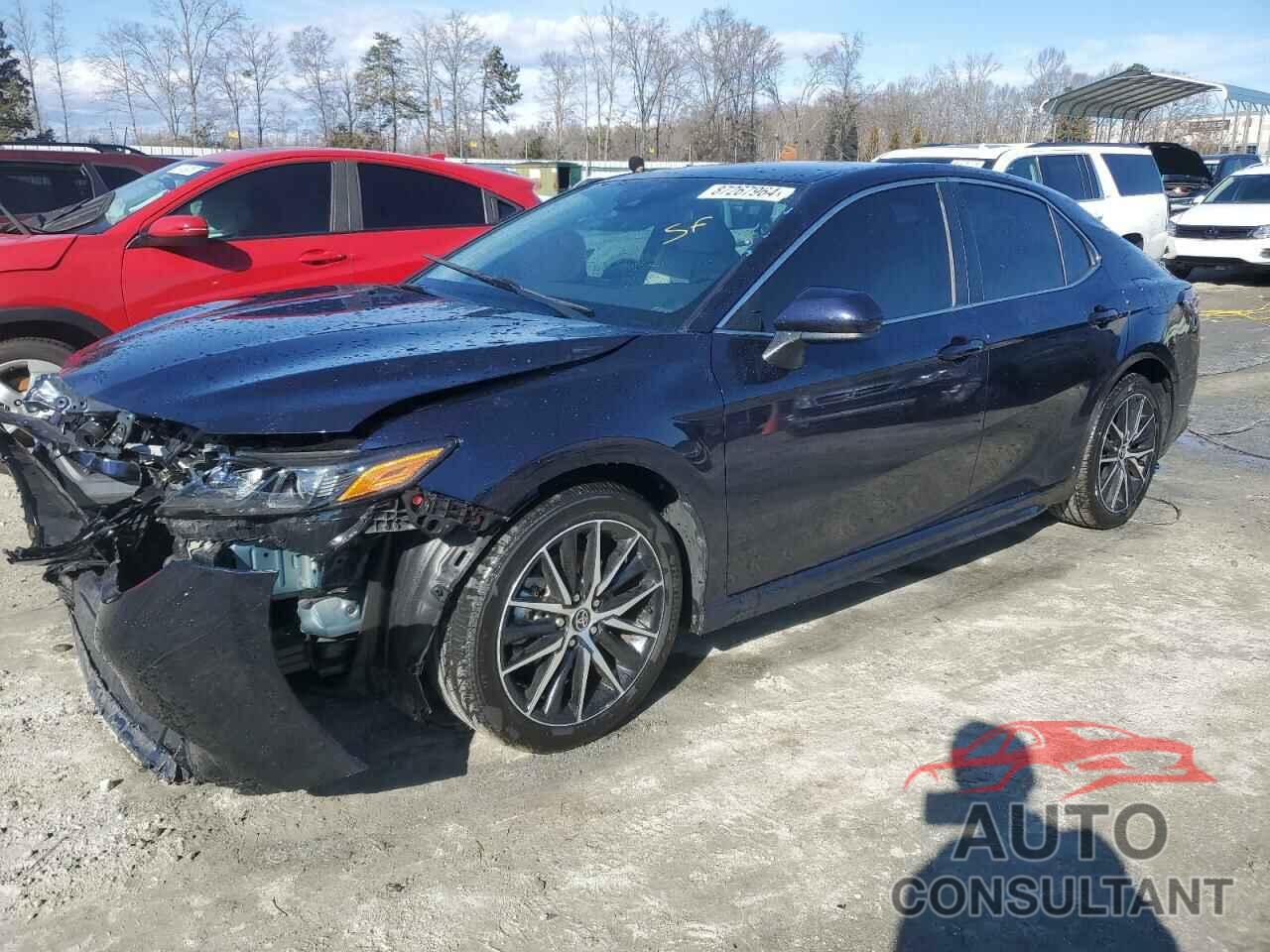 TOYOTA CAMRY 2021 - 4T1G11AK5MU478703