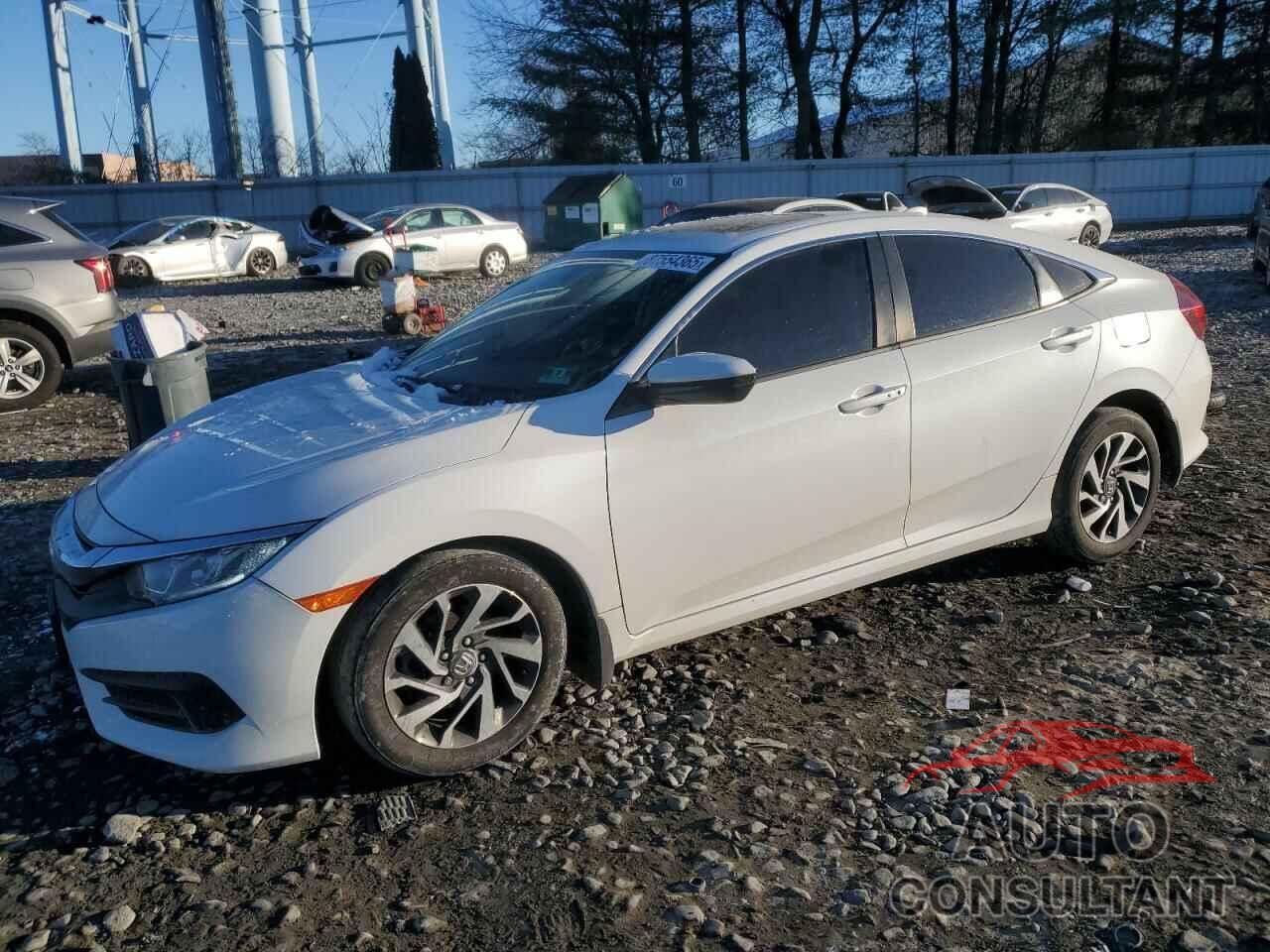 HONDA CIVIC 2018 - 19XFC2F77JE206636