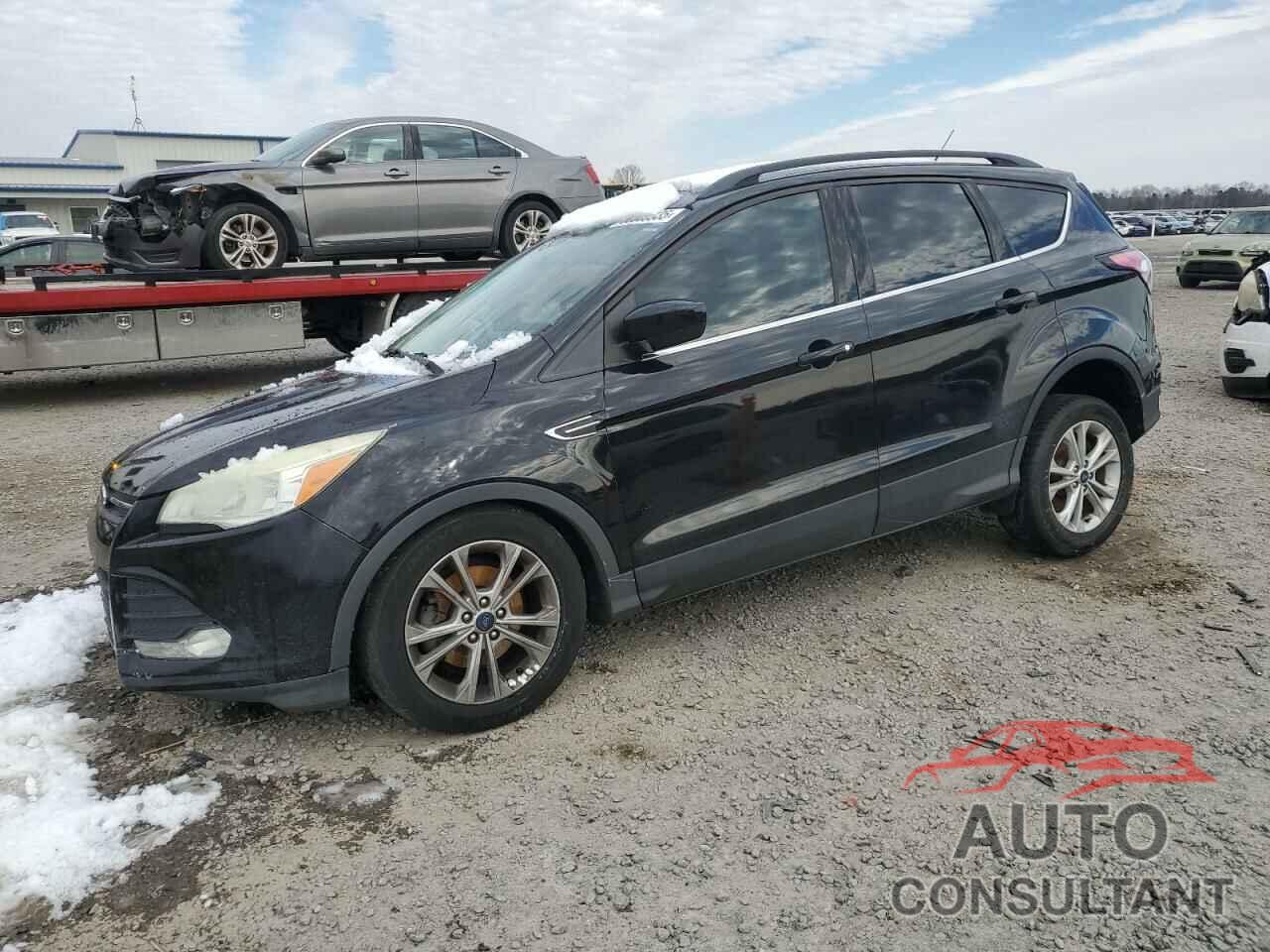 FORD ESCAPE 2017 - 1FMCU0GD6HUE29413