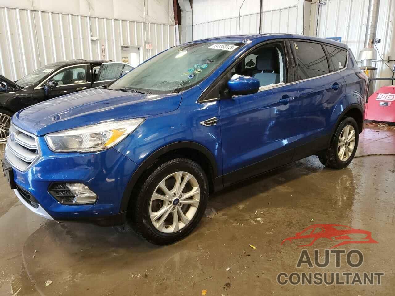 FORD ESCAPE 2017 - 1FMCU9G91HUB75190