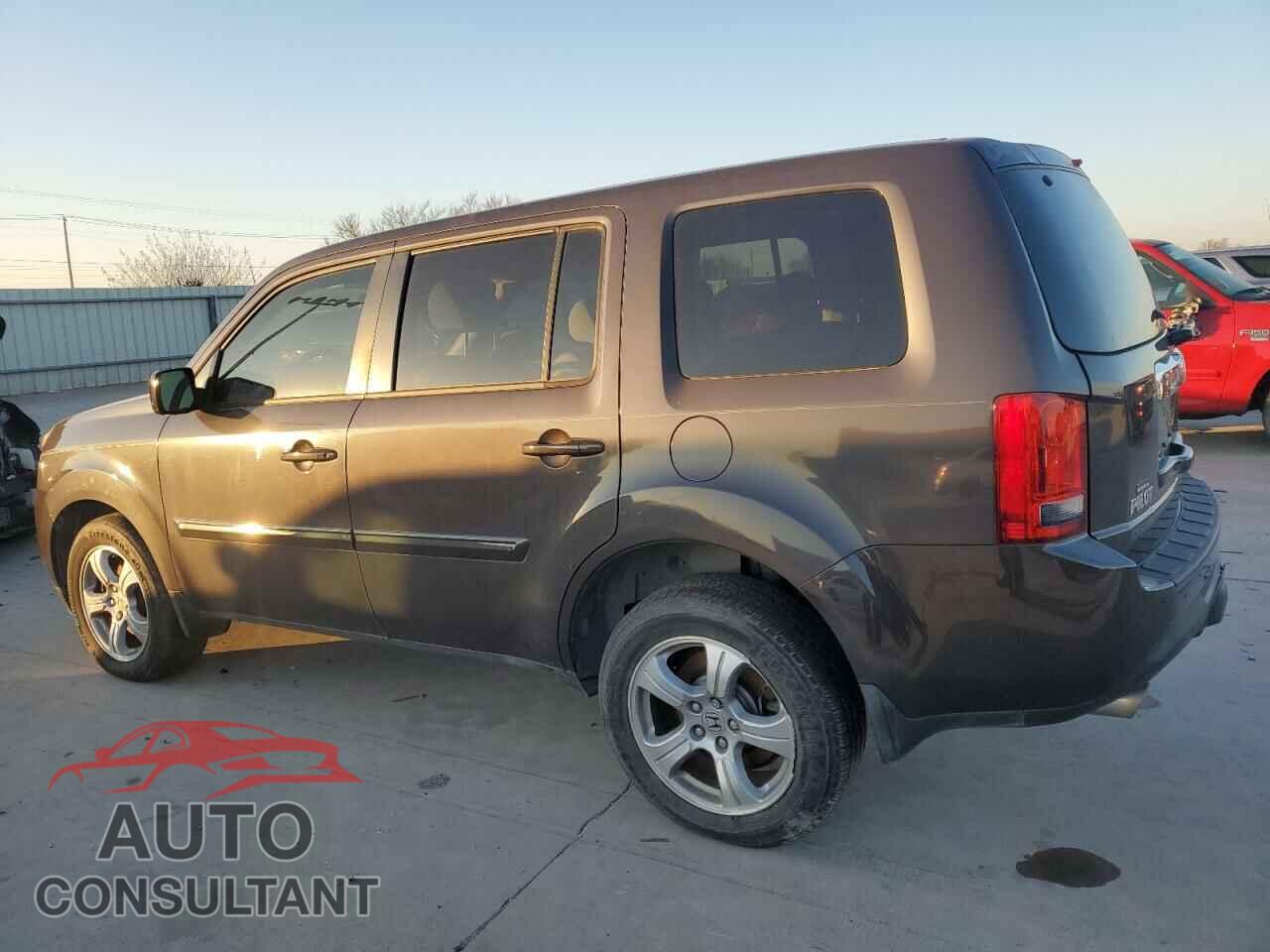 HONDA PILOT 2013 - 5FNYF3H4XDB002369