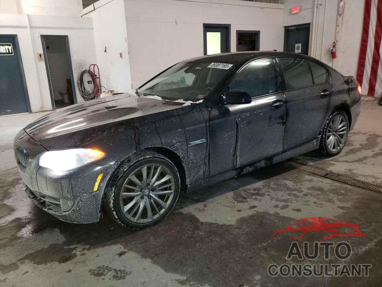 BMW 5 SERIES 2011 - WBAFR9C56BC758080