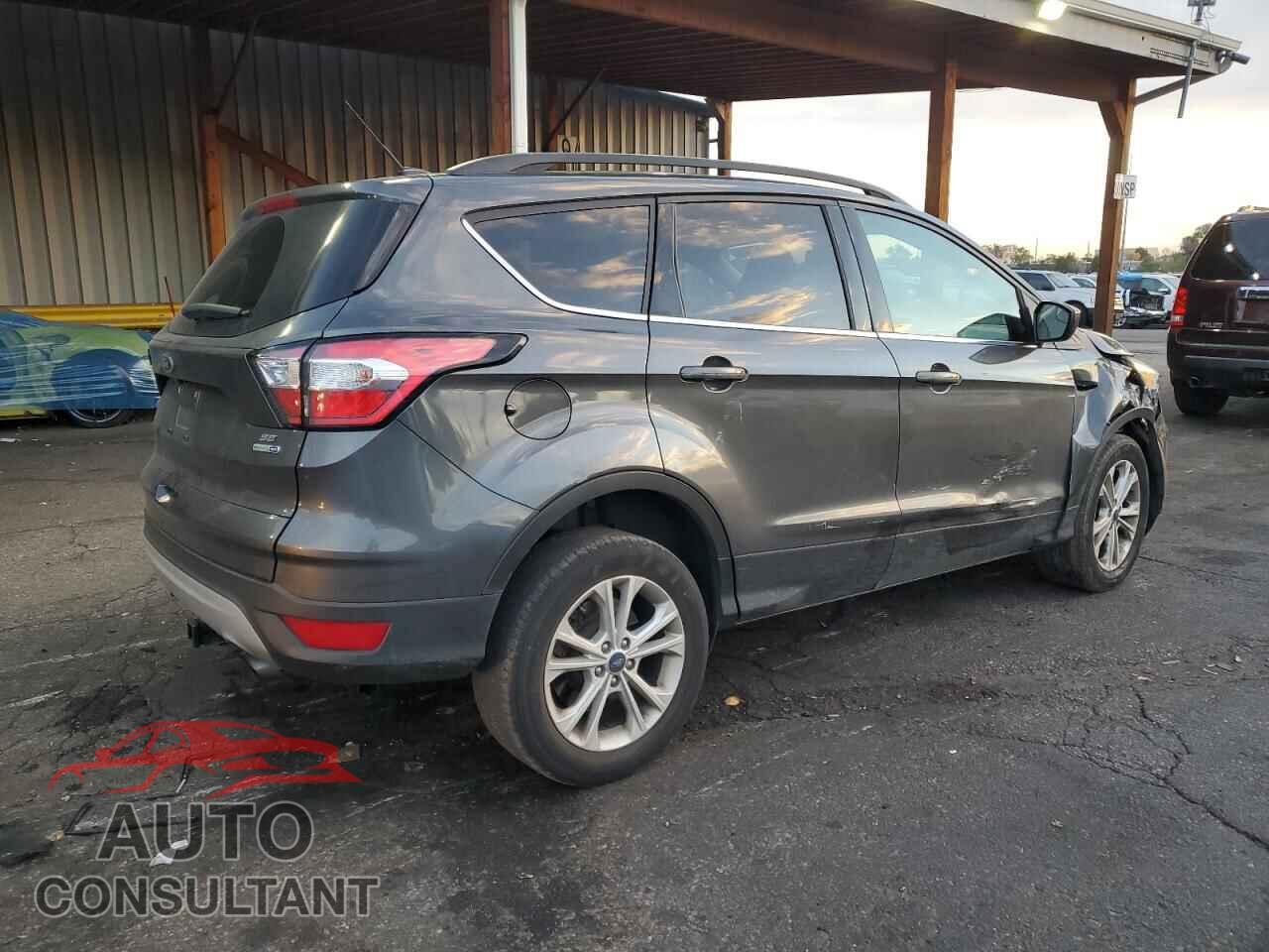 FORD ESCAPE 2018 - 1FMCU9GD0JUB12821