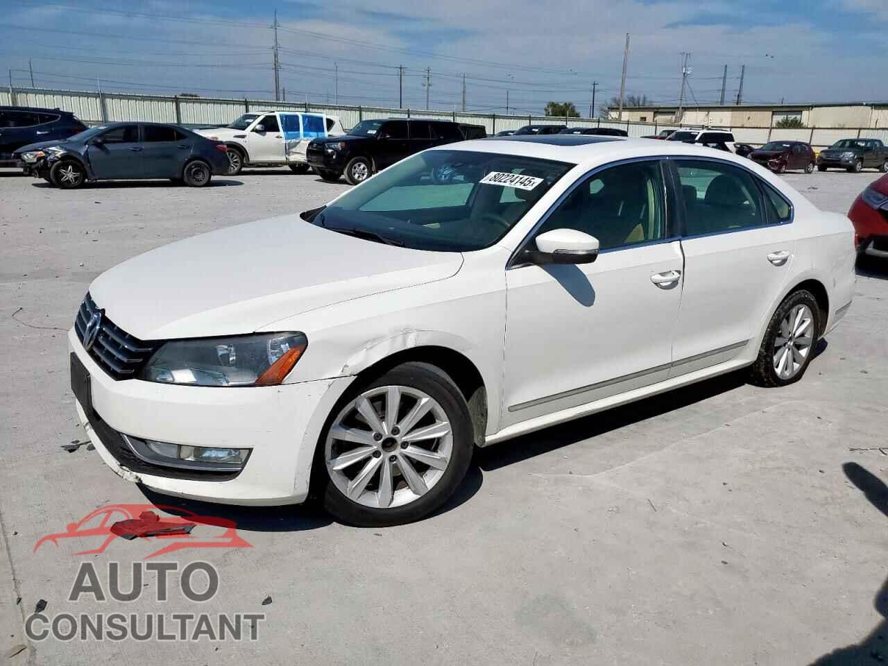 VOLKSWAGEN PASSAT 2013 - 1VWCH7A37DC039936