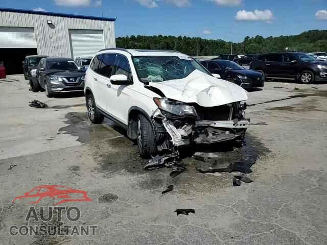 HONDA PILOT 2017 - 5FNYF6H02HB071903