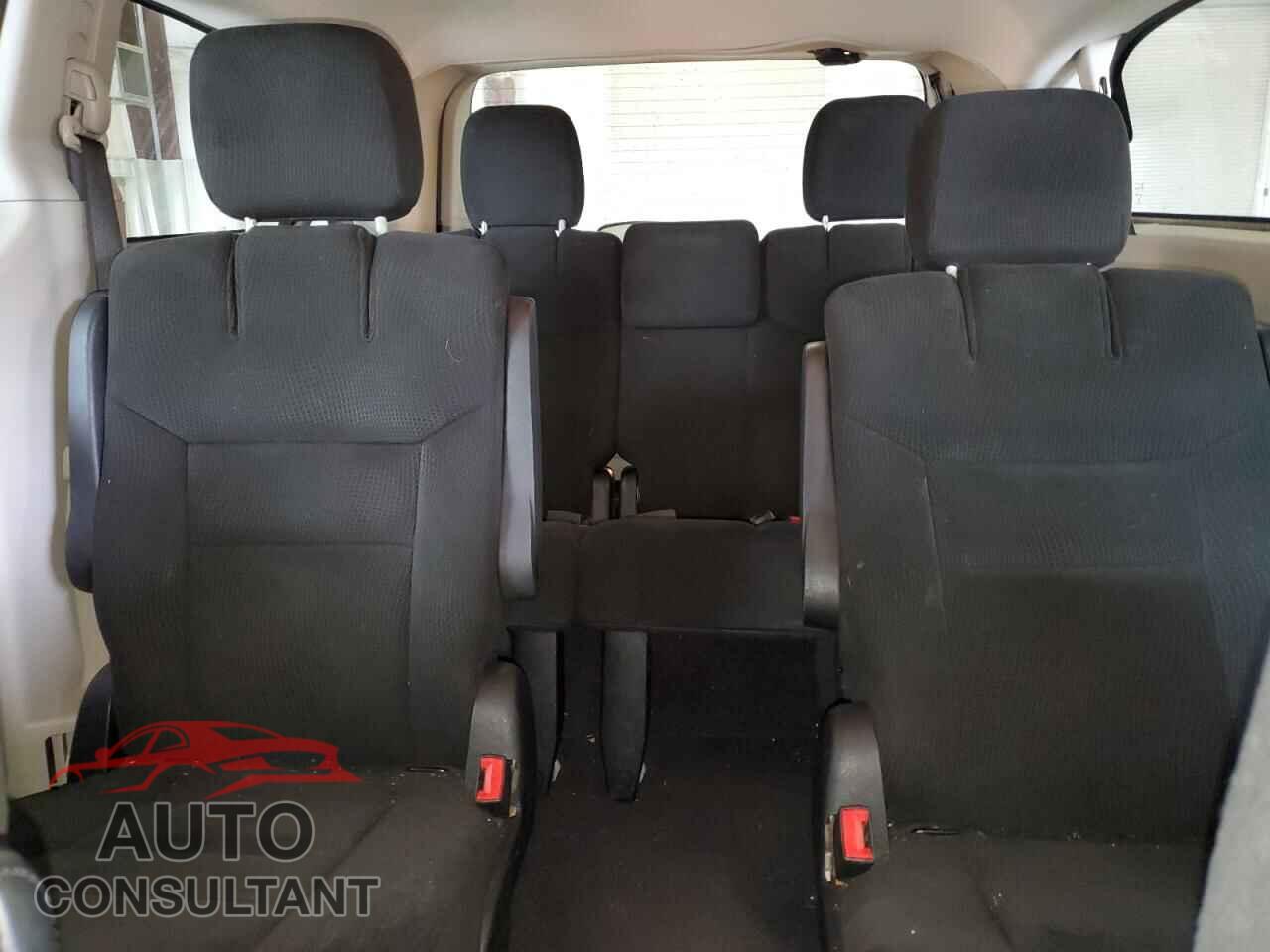 DODGE CARAVAN 2015 - 2C4RDGCG8FR632000