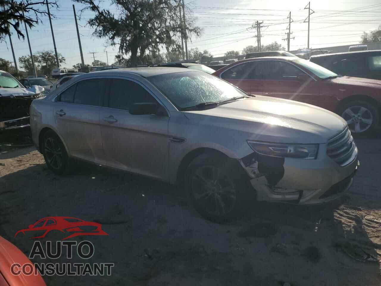 FORD TAURUS 2017 - 1FAHP2D85HG125269