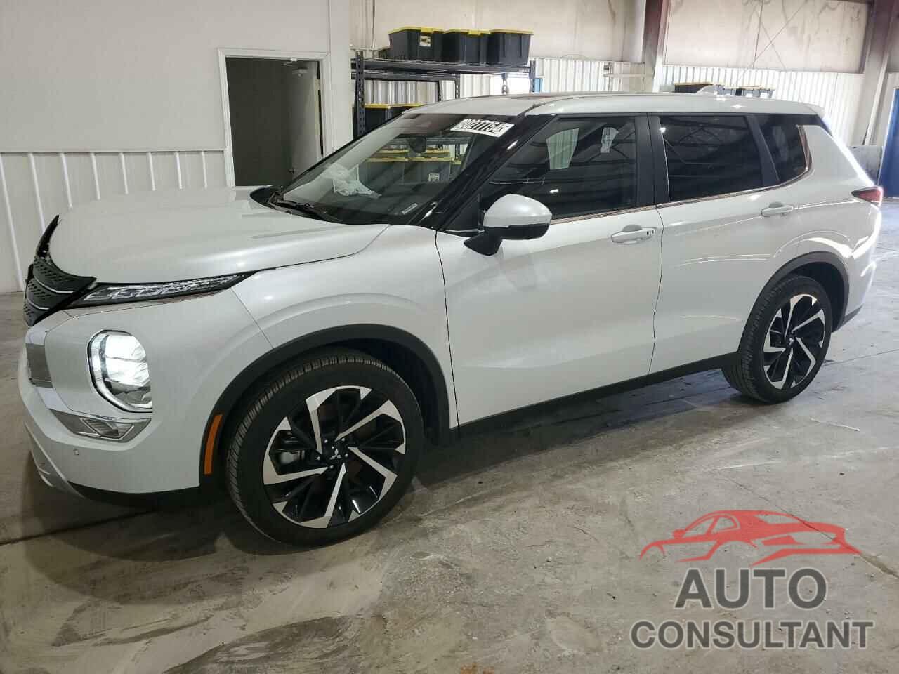 MITSUBISHI OUTLANDER 2024 - JA4J3VA82RZ041102