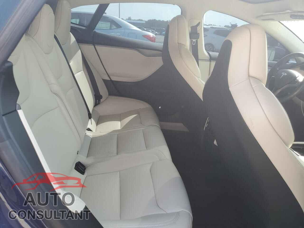 TESLA MODEL S 2018 - 5YJSA1E25JF295847