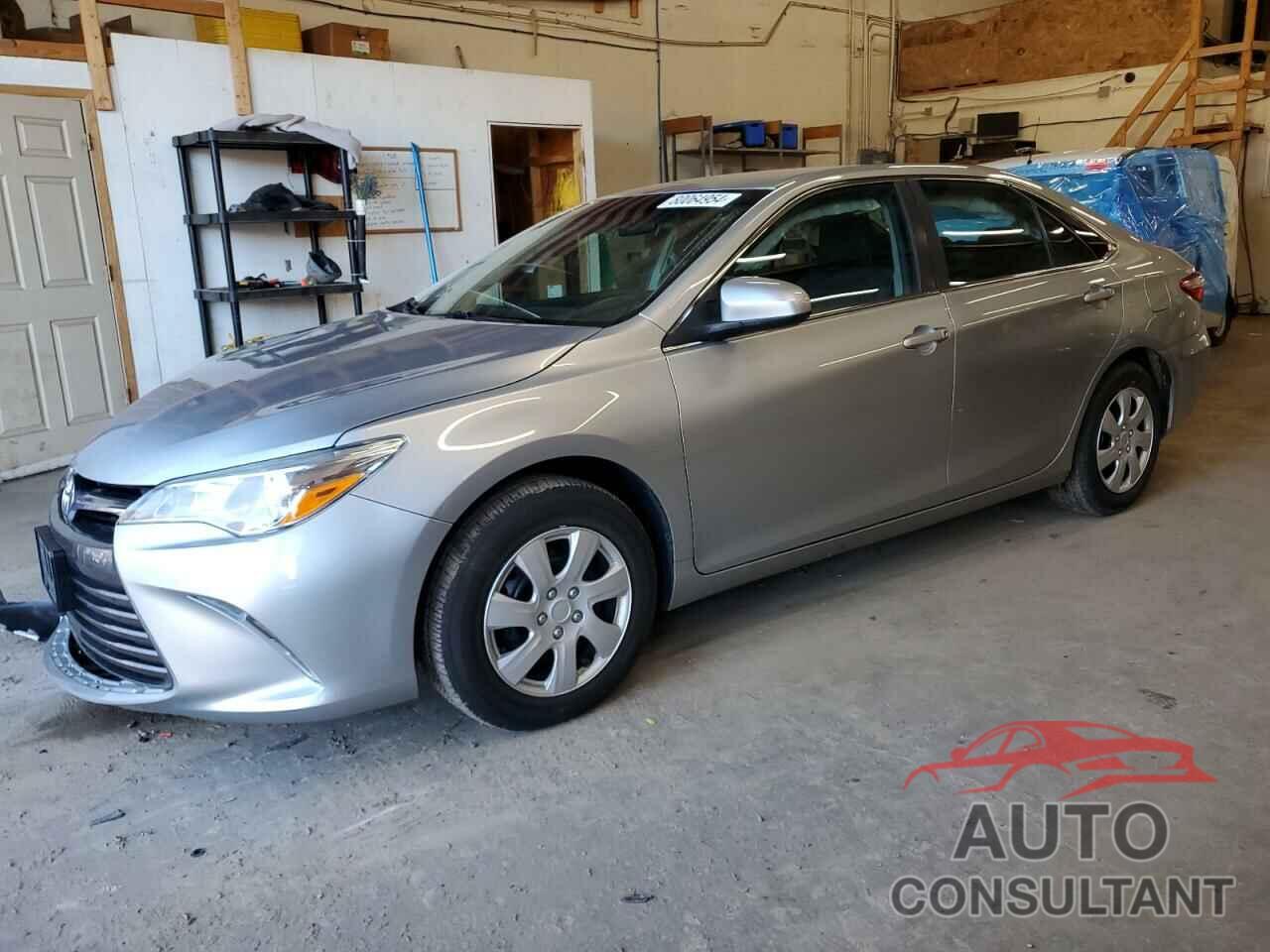 TOYOTA CAMRY 2016 - 4T4BF1FK6GR548529